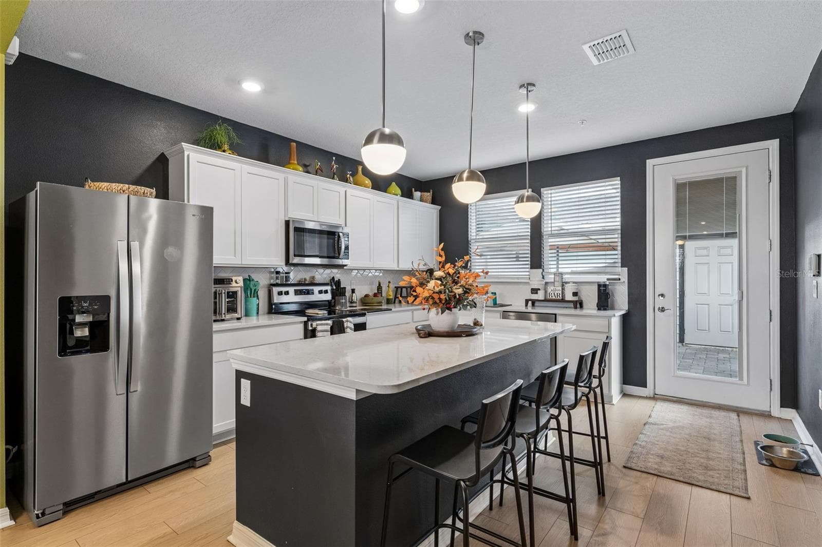 Townhouse at 11139 RISING SUN ST, ORLANDO, photo 8 of 20