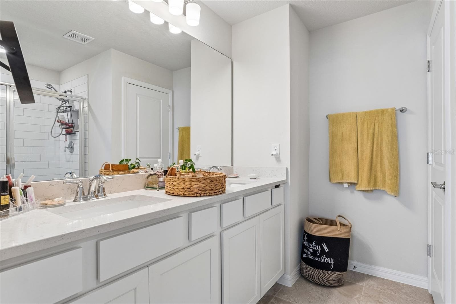 Townhouse at 11139 RISING SUN ST, ORLANDO, photo 14 of 20