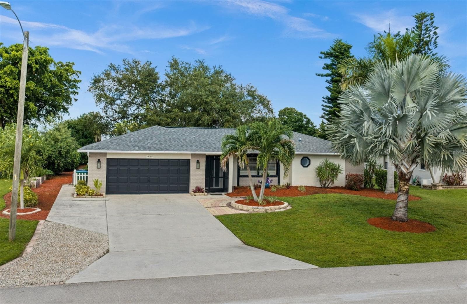 427 SW 34TH ST