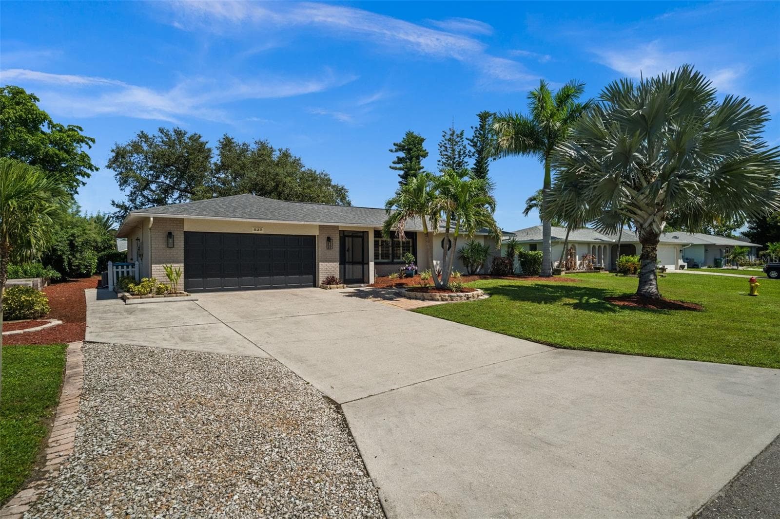 Lots of parking too! - 427 SW 34TH ST, CAPE CORAL