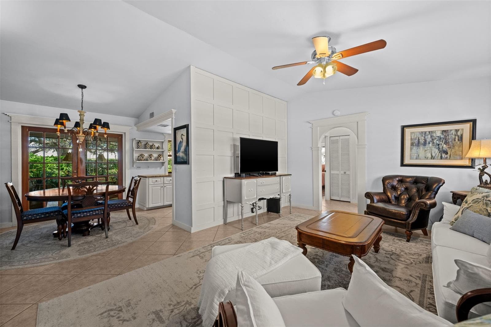 The view from the front door, to the living room and dining - 427 SW 34TH ST, CAPE CORAL