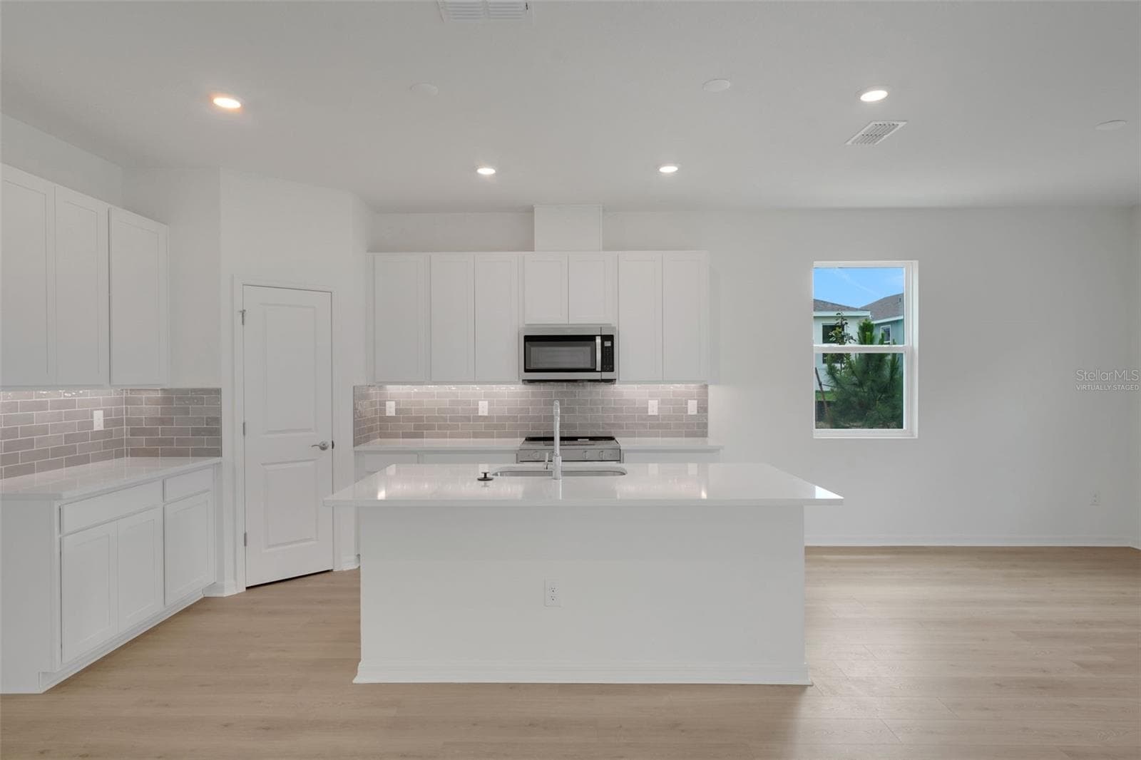 Virtually Staged Sample Images - 35228 TUSCAN HILL RD, DADE CITY