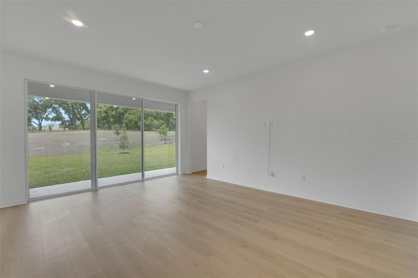 Virtually Staged Sample Images - 35228 TUSCAN HILL RD, DADE CITY