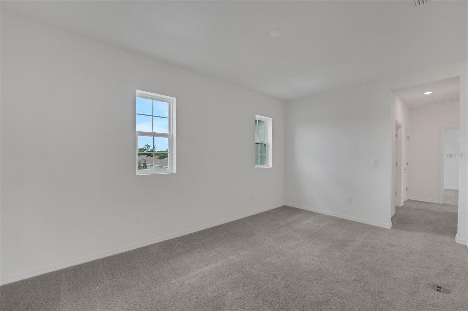 Single Family Residence at 35228 TUSCAN HILL RD, DADE CITY, photo 20 of 38
