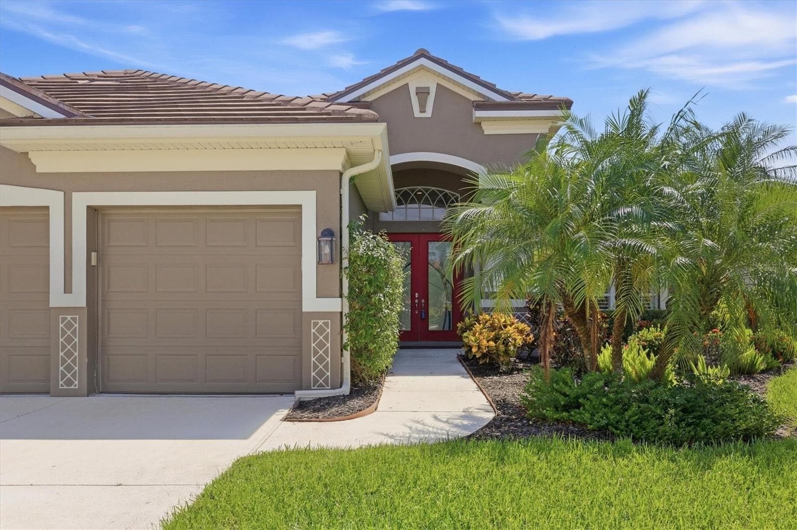 Single Family Residence at 1020 CREEK NINE DR, NORTH PORT, photo 3 of 72