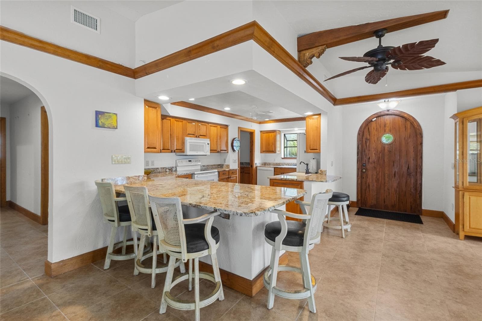 Single Family Residence at 5381 PALOS VERDES DR, SARASOTA, photo 11 of 28