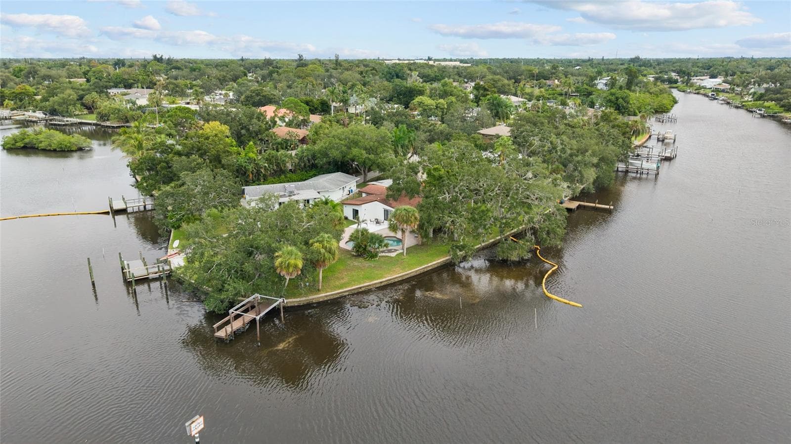 Single Family Residence at 5381 PALOS VERDES DR, SARASOTA, photo 26 of 28