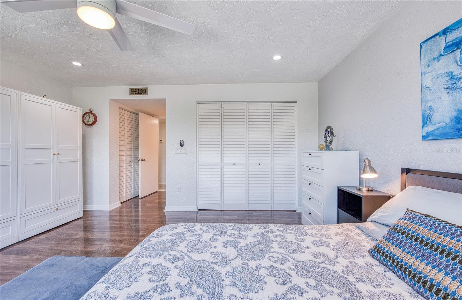 Condominium at 4681 1ST ST NE #301, ST PETERSBURG, photo 10 of 33