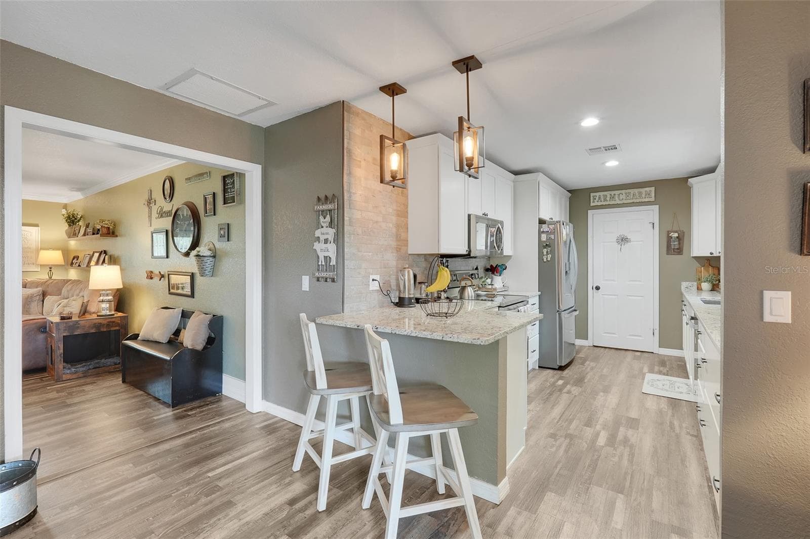Single Family Residence at 31946 HARRIS RD, TAVARES, photo 19 of 46