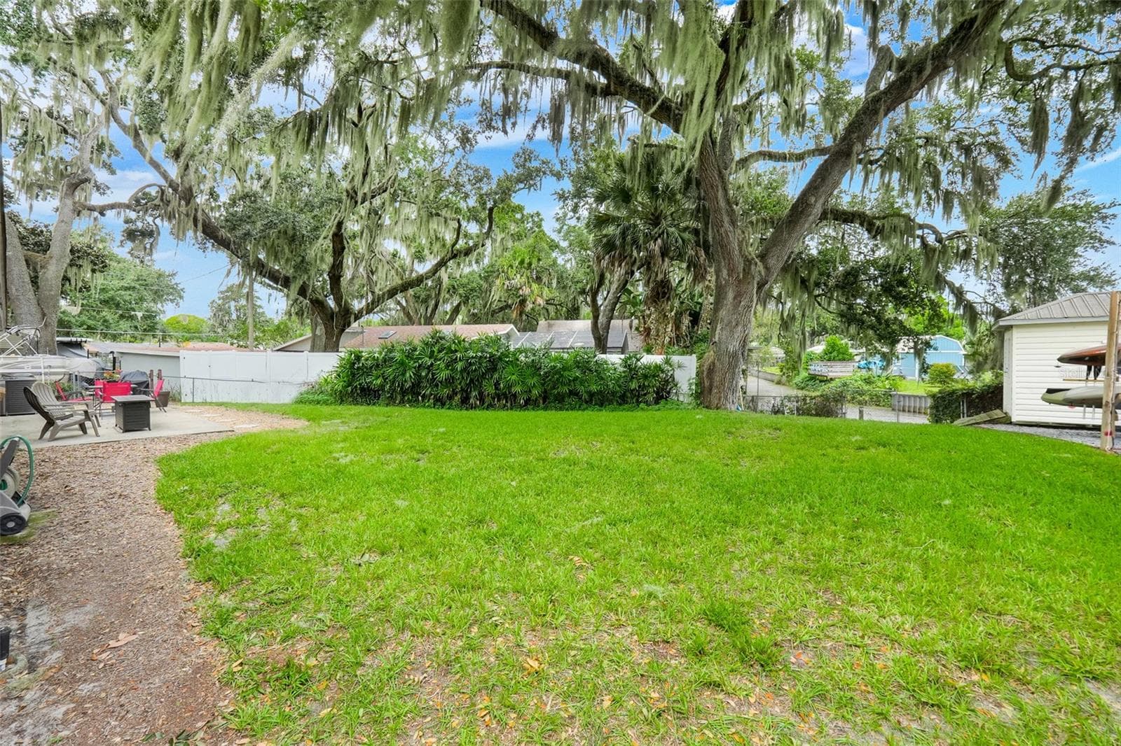 Single Family Residence at 31946 HARRIS RD, TAVARES, photo 37 of 46