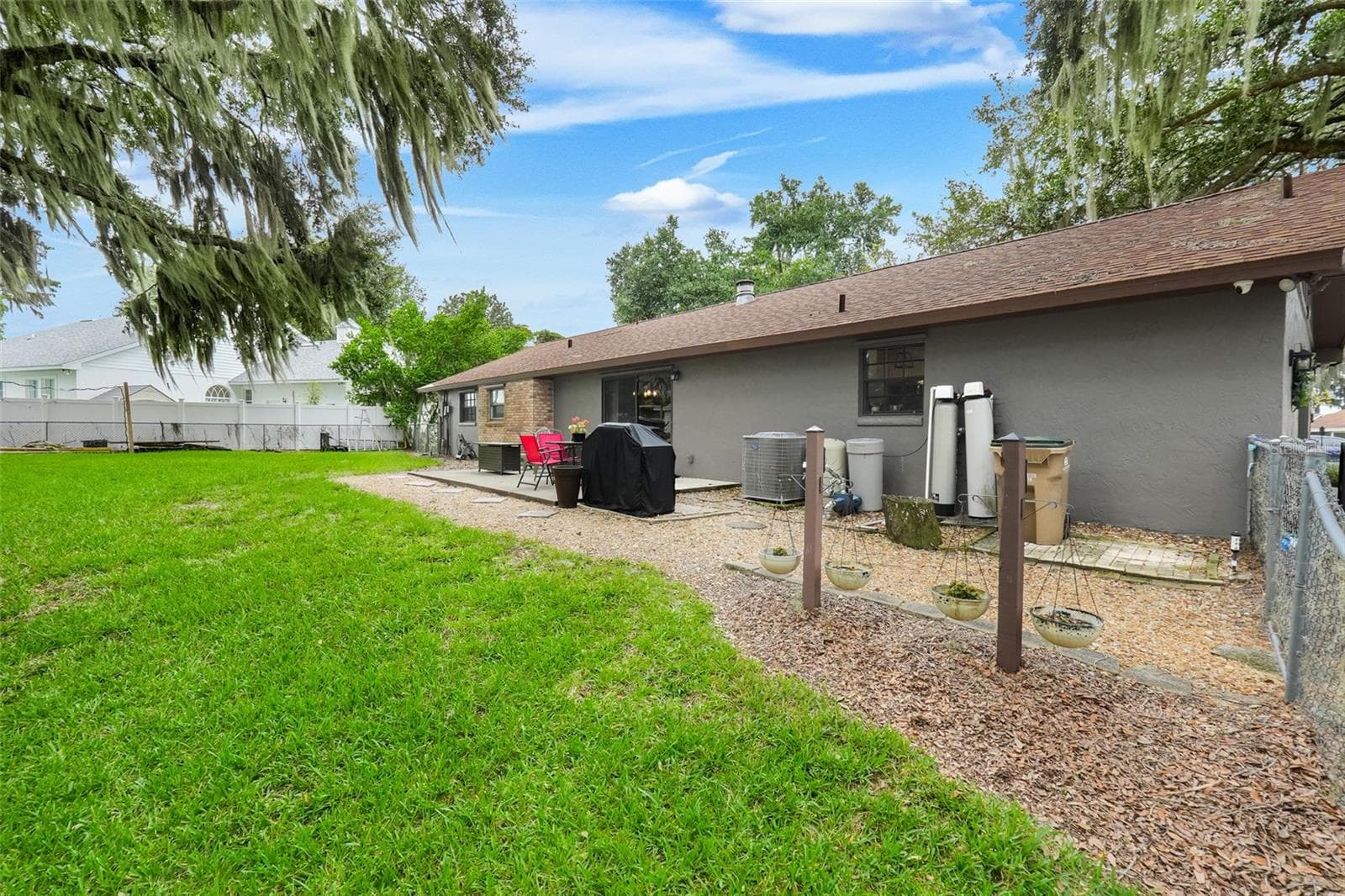 Single Family Residence at 31946 HARRIS RD, TAVARES, photo 38 of 46