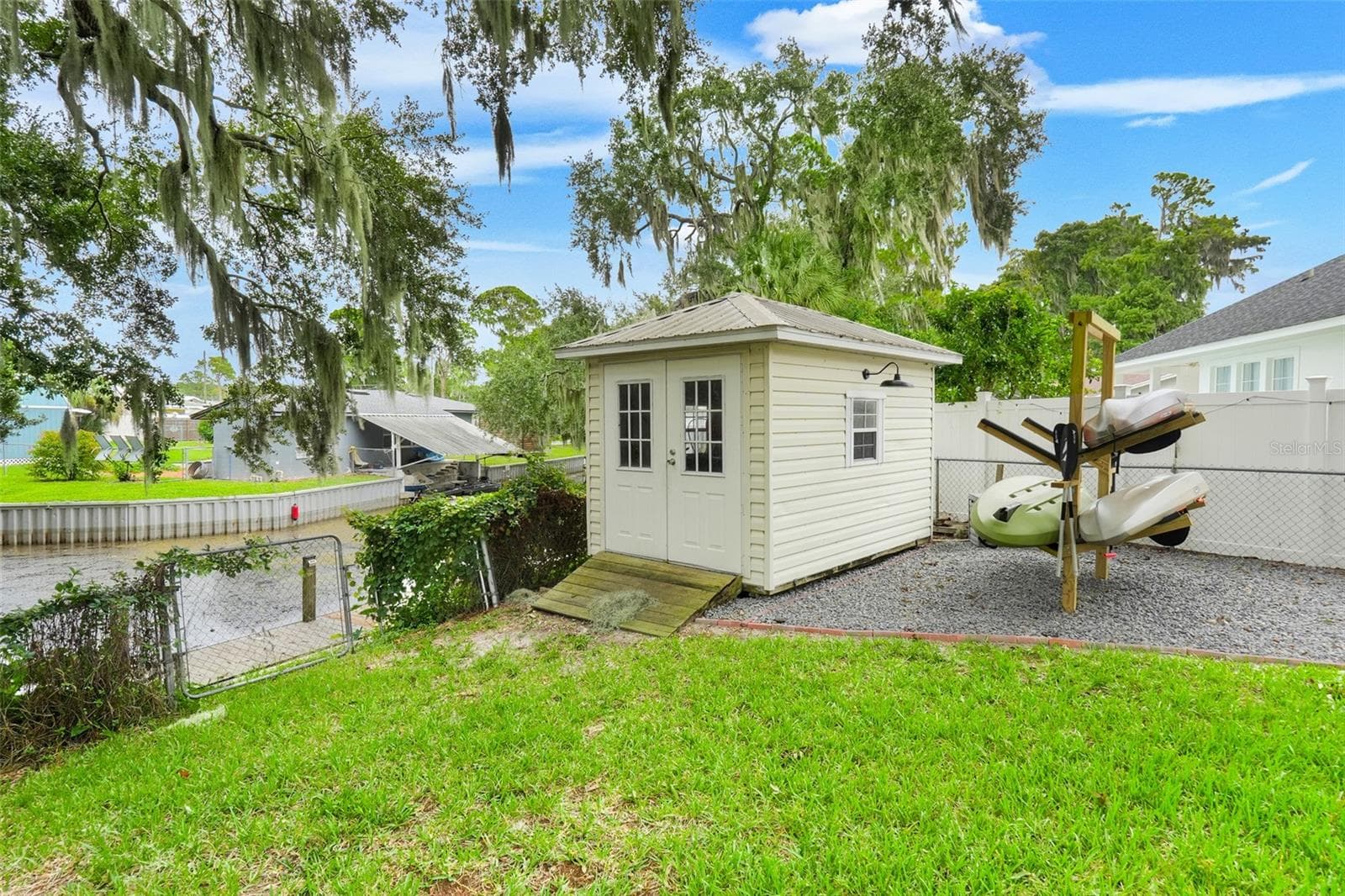 Single Family Residence at 31946 HARRIS RD, TAVARES, photo 40 of 46