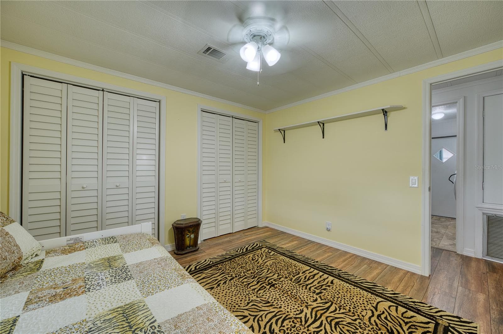 Manufactured Home at 273 CAPTAINS CT, NORTH PORT, photo 19 of 42