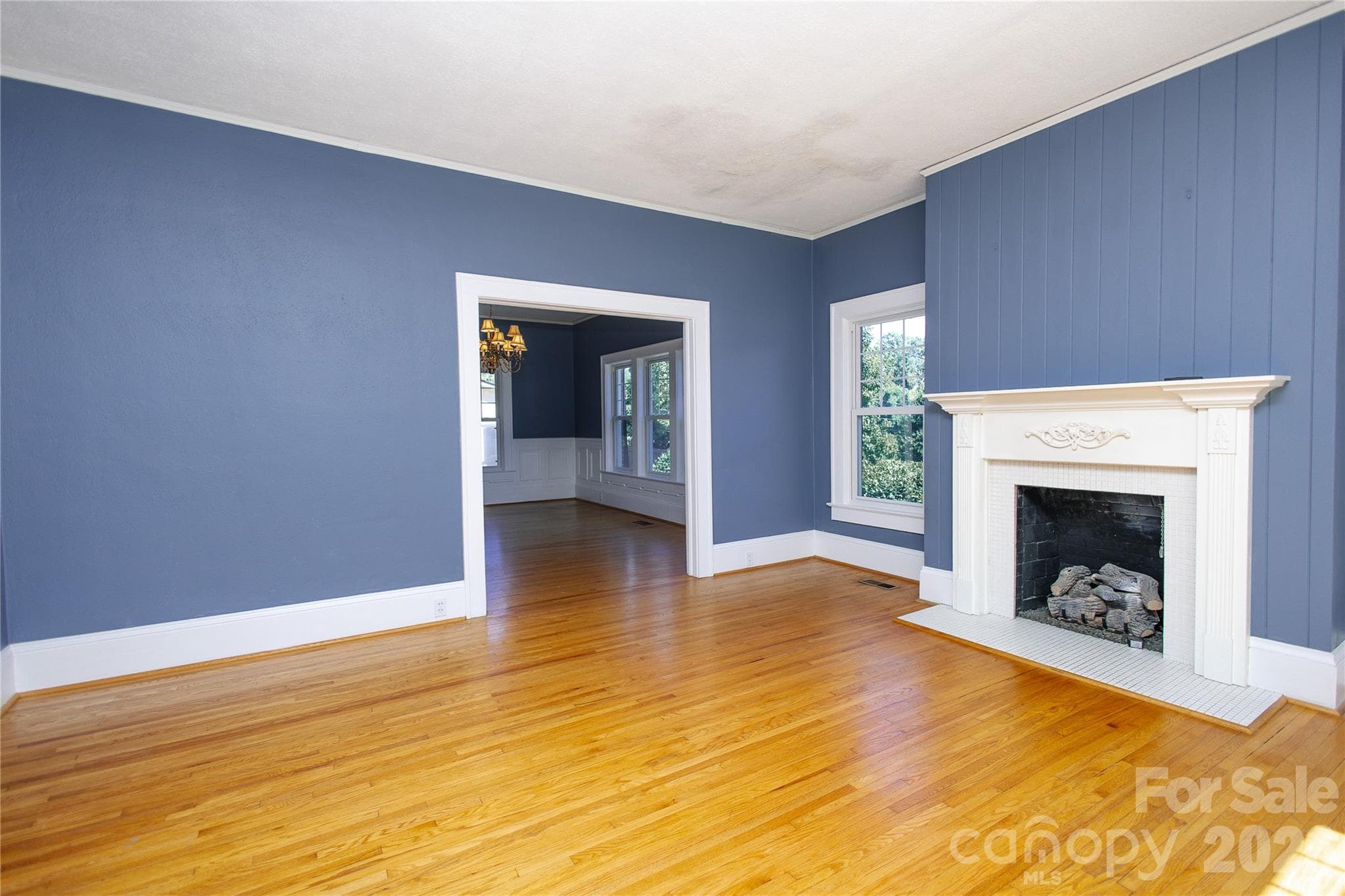 Single Family Residence at 569 Rutherford Road, Marion, photo 4 of 47