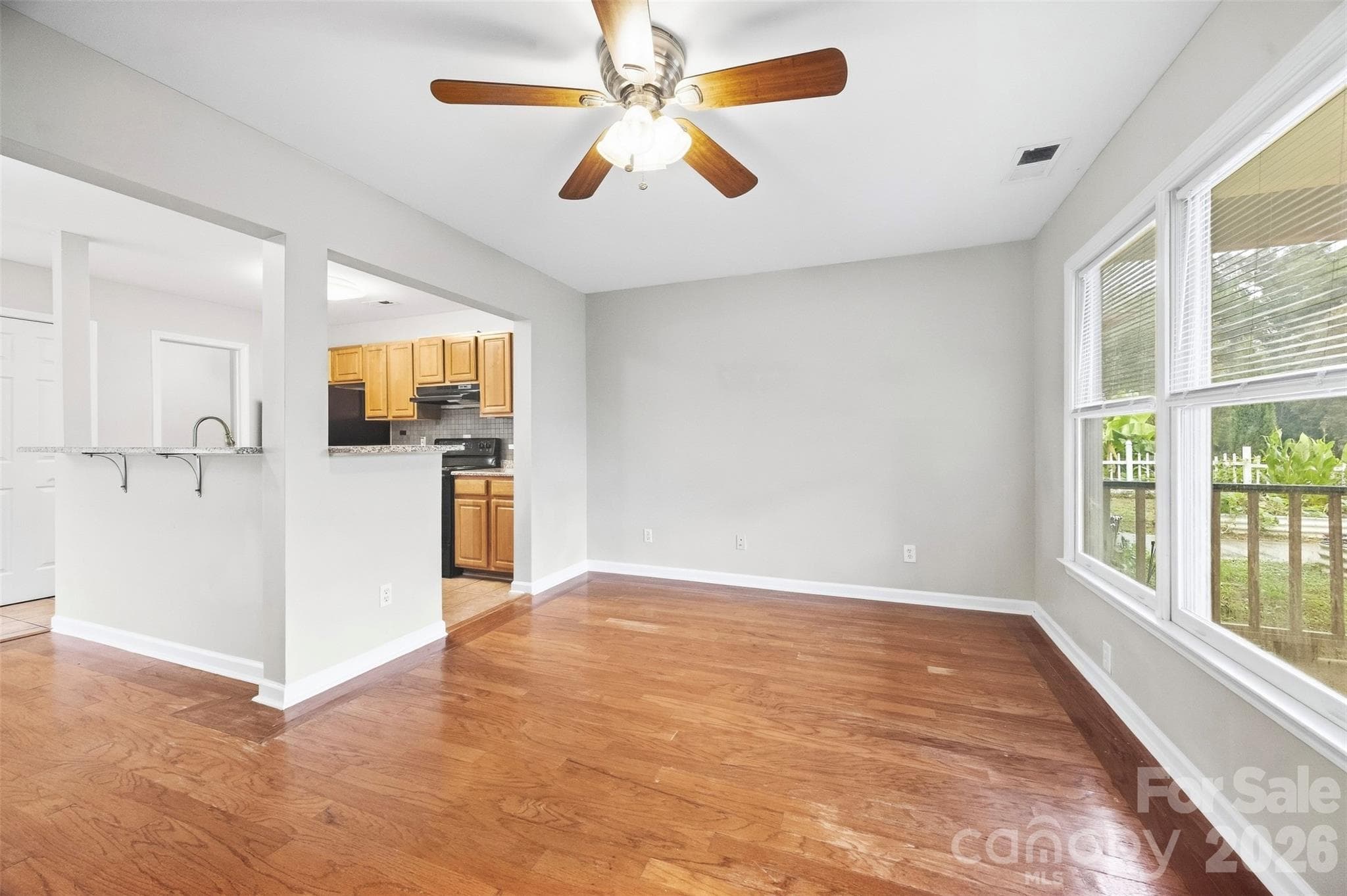 Townhouse at 1605 Begonia Way, Rock Hill, photo 9 of 24
