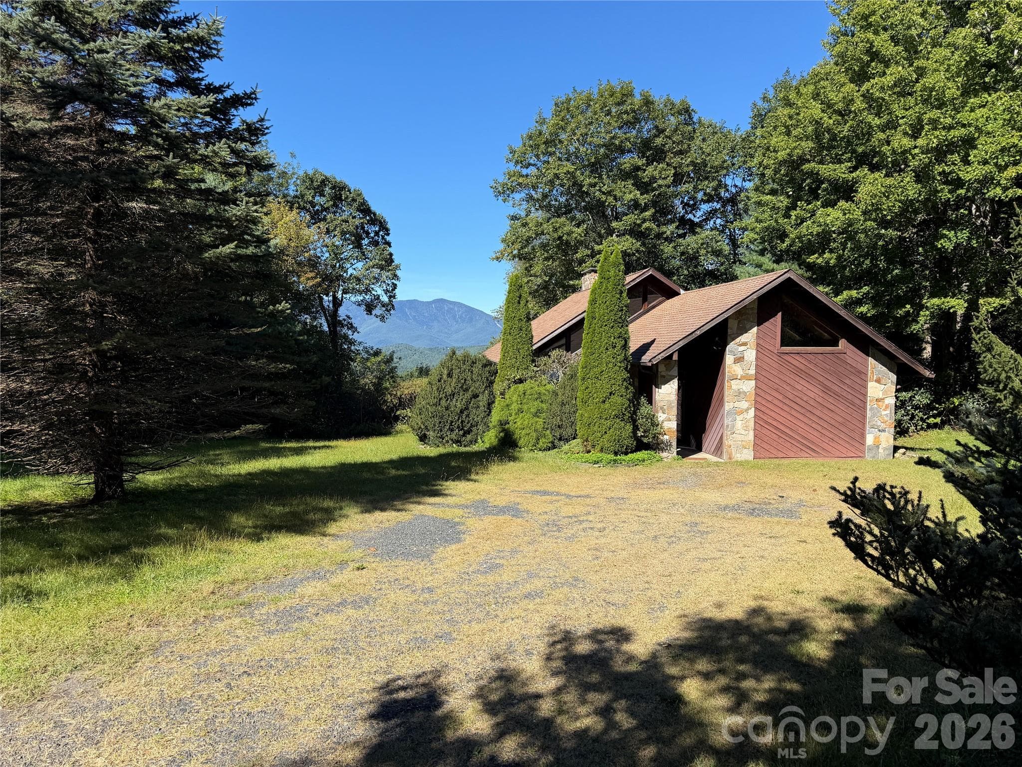 697 Grassy Mountain Road