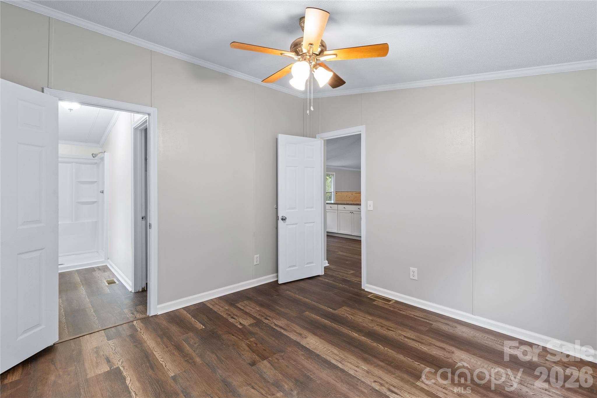 Single Family Residence at 6177 Shiloh Unity Road, Lancaster, photo 13 of 43