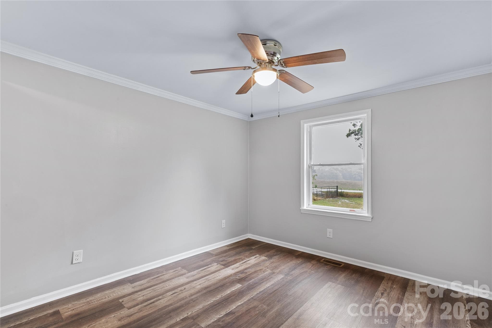 Single Family Residence at 6177 Shiloh Unity Road, Lancaster, photo 23 of 43