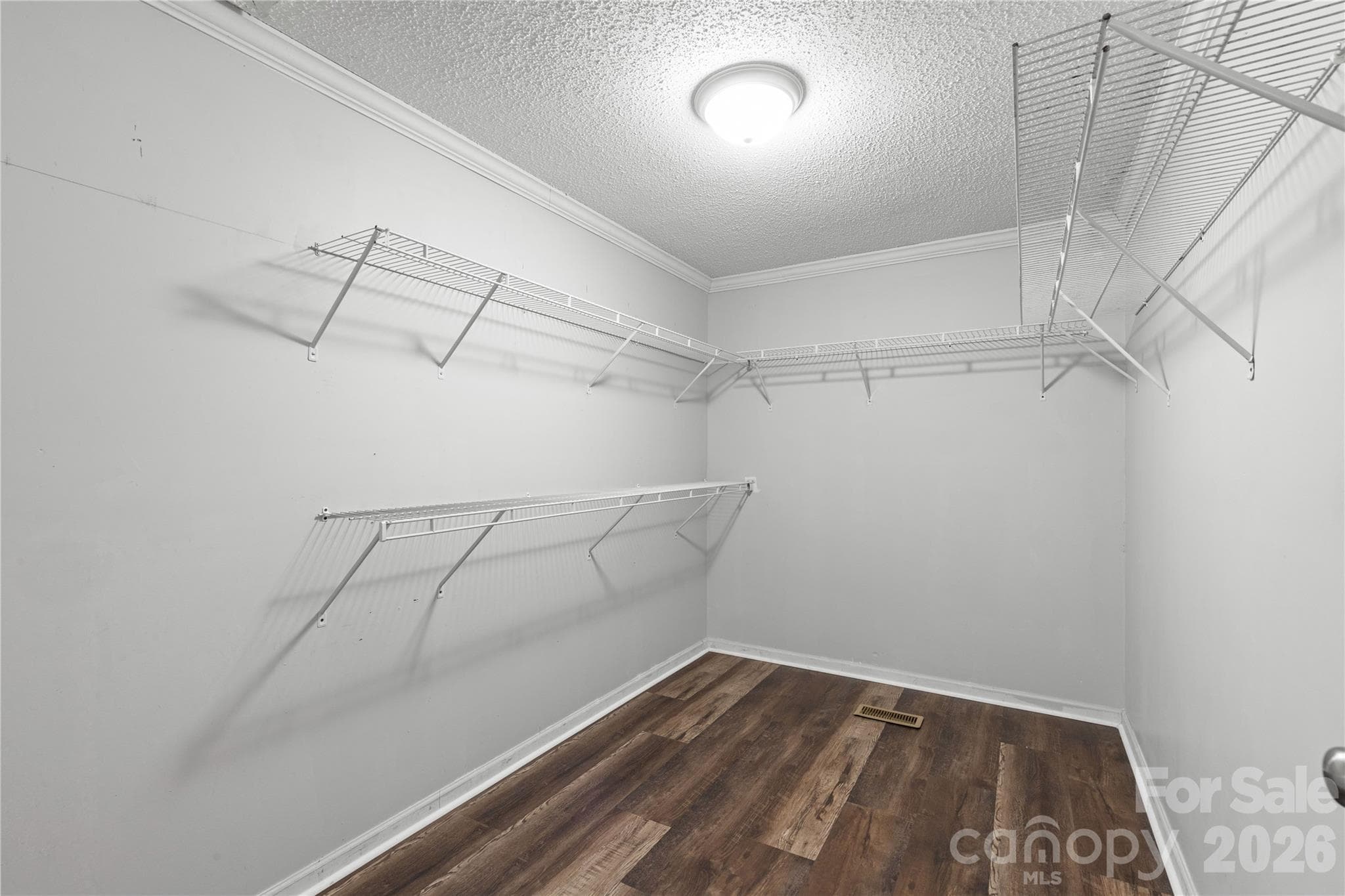 Single Family Residence at 6177 Shiloh Unity Road, Lancaster, photo 25 of 43