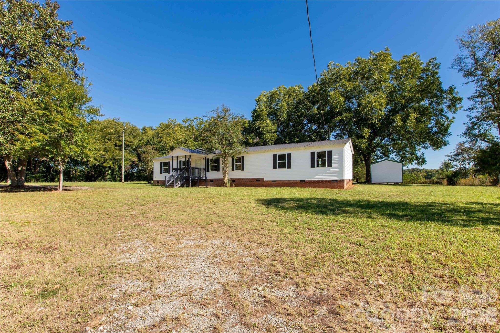 Single Family Residence at 6177 Shiloh Unity Road, Lancaster, photo 28 of 43