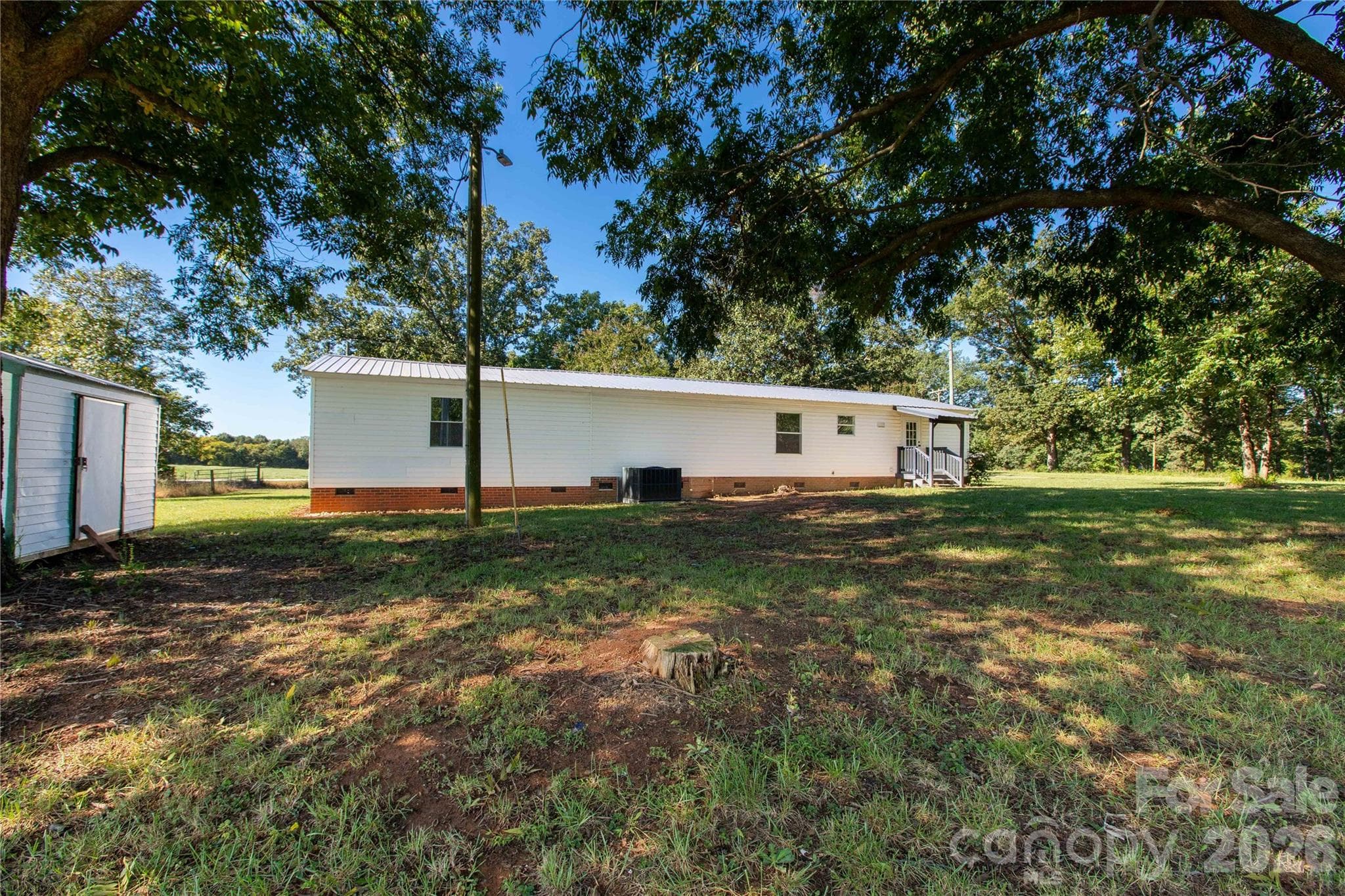 Single Family Residence at 6177 Shiloh Unity Road, Lancaster, photo 33 of 43