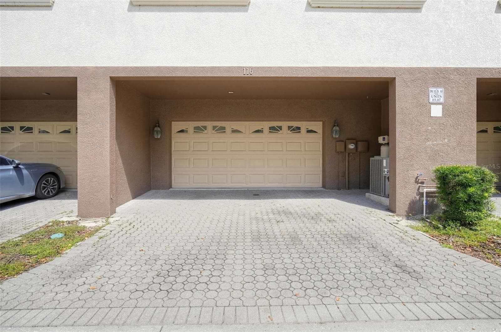 Townhouse at 10144 ARBOR RUN DR #116, TAMPA, photo 7 of 108