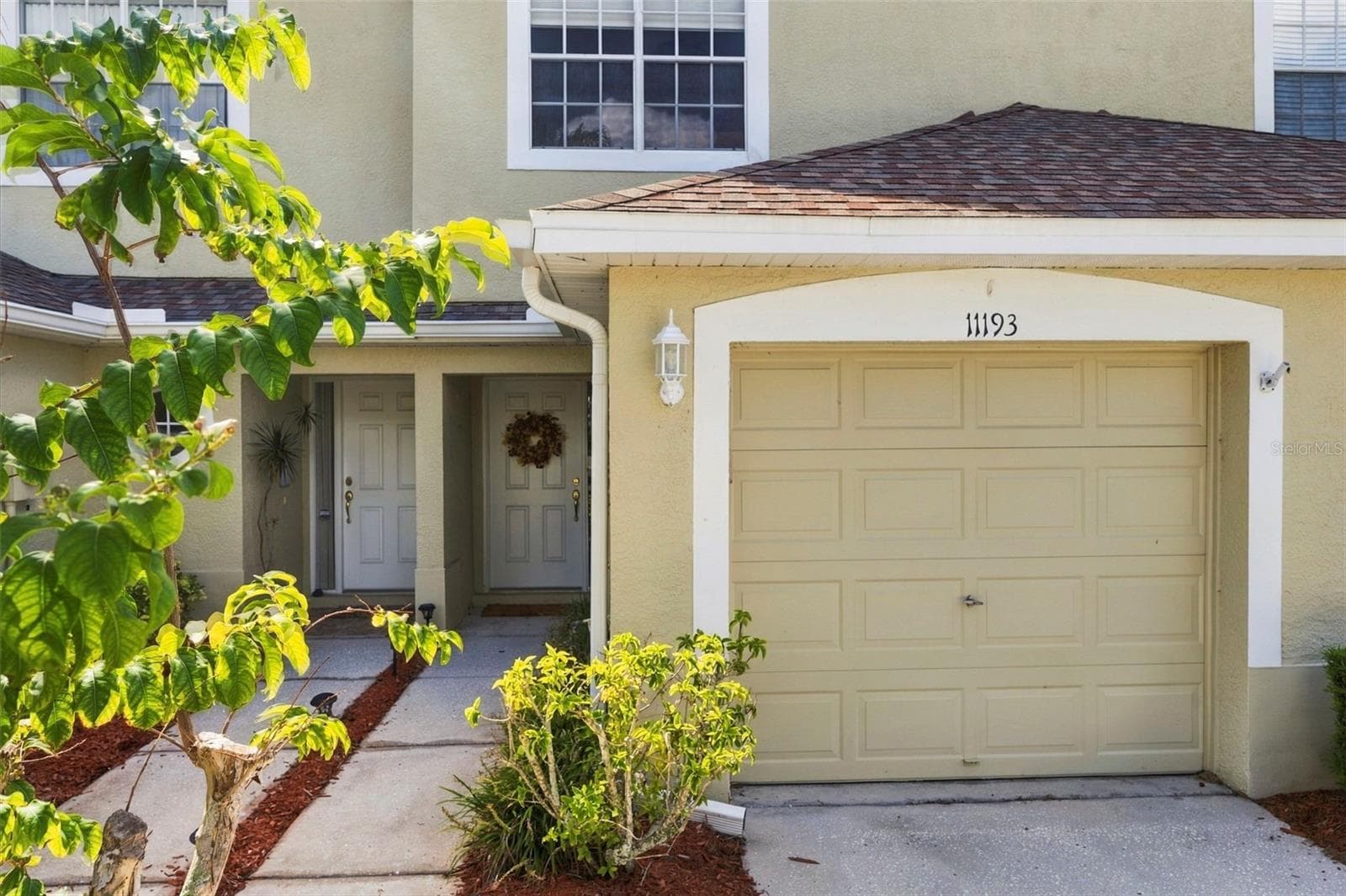 Welcome to your new home! - 11193 KAPOK GRAND CIR, SEMINOLE