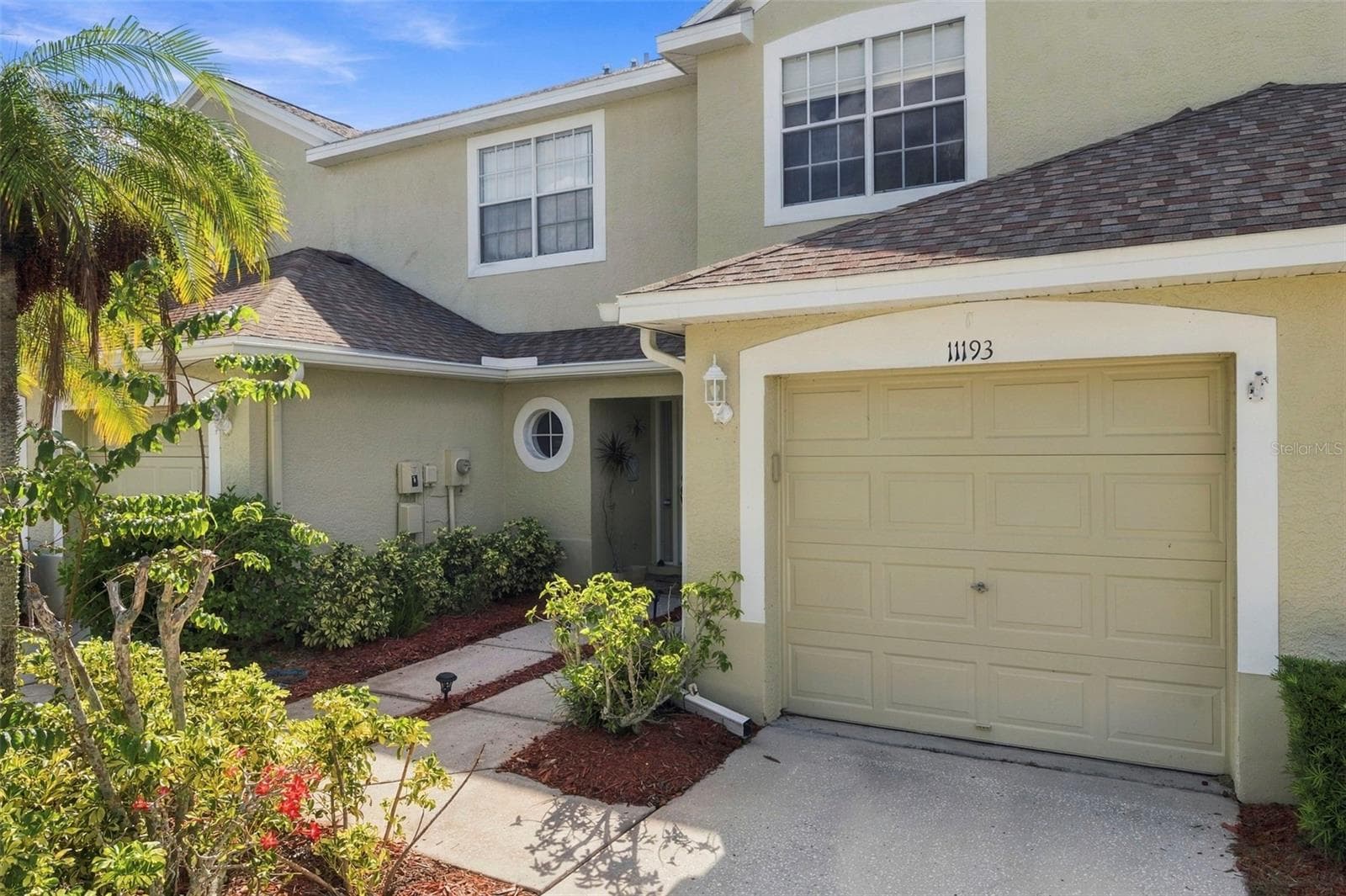 Townhouse at 11193 KAPOK GRAND CIR, SEMINOLE, photo 2 of 34