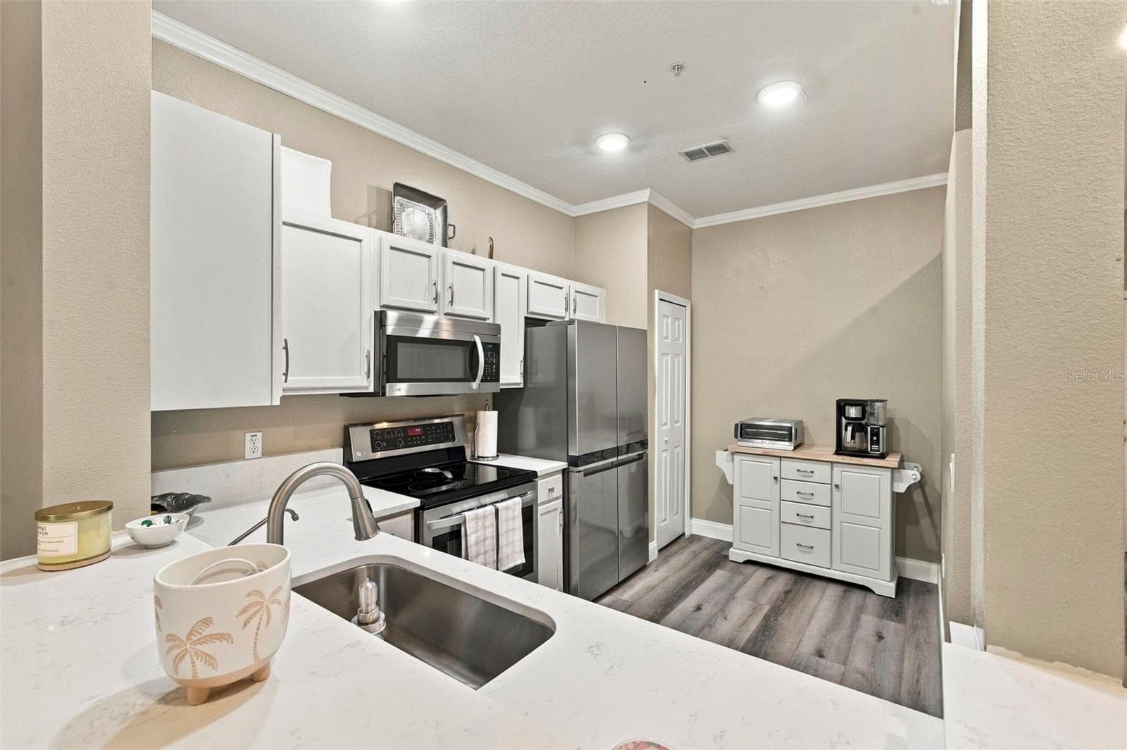 Townhouse at 11193 KAPOK GRAND CIR, SEMINOLE, photo 13 of 34