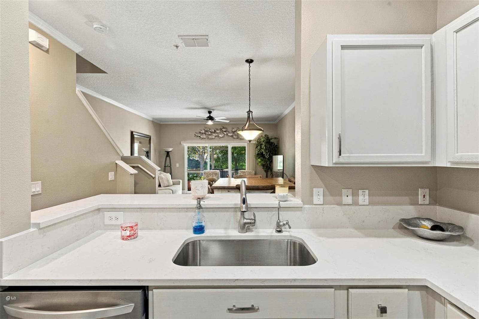 Townhouse at 11193 KAPOK GRAND CIR, SEMINOLE, photo 14 of 34