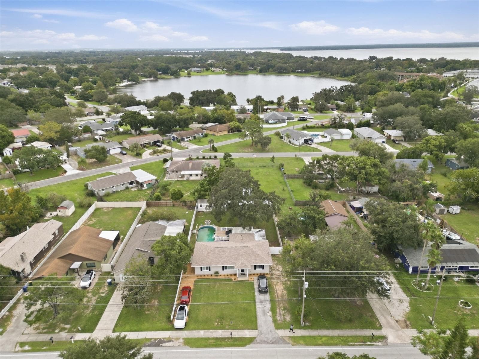 Single Family Residence at 930 DORA AVE, TAVARES, photo 29 of 32