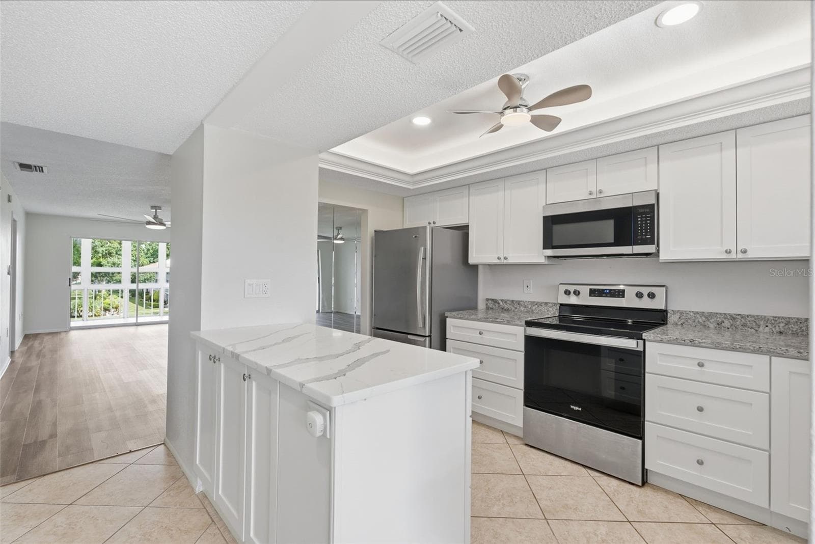 Condominium at 3981 MACEACHEN BLVD #330, SARASOTA, photo 7 of 42