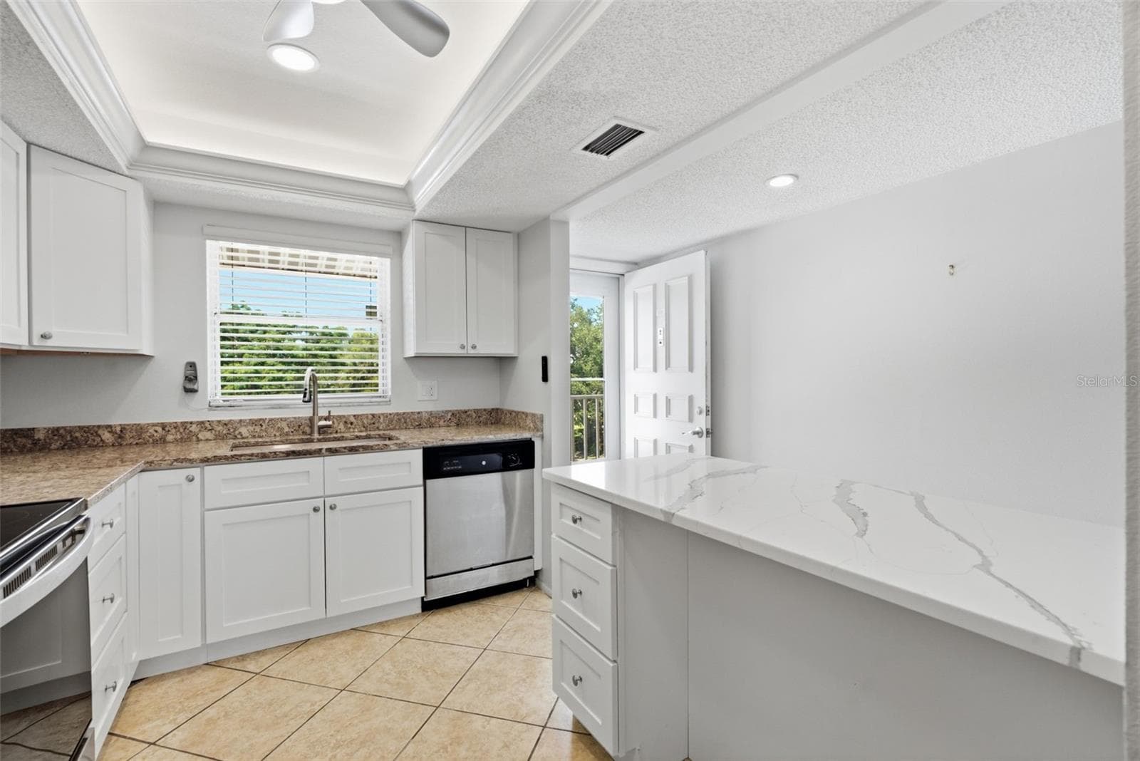 Condominium at 3981 MACEACHEN BLVD #330, SARASOTA, photo 10 of 42