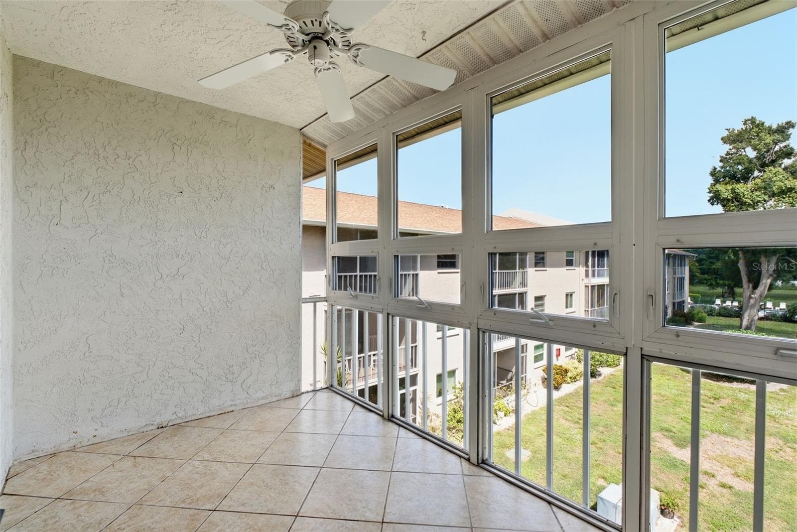 Condominium at 3981 MACEACHEN BLVD #330, SARASOTA, photo 19 of 42