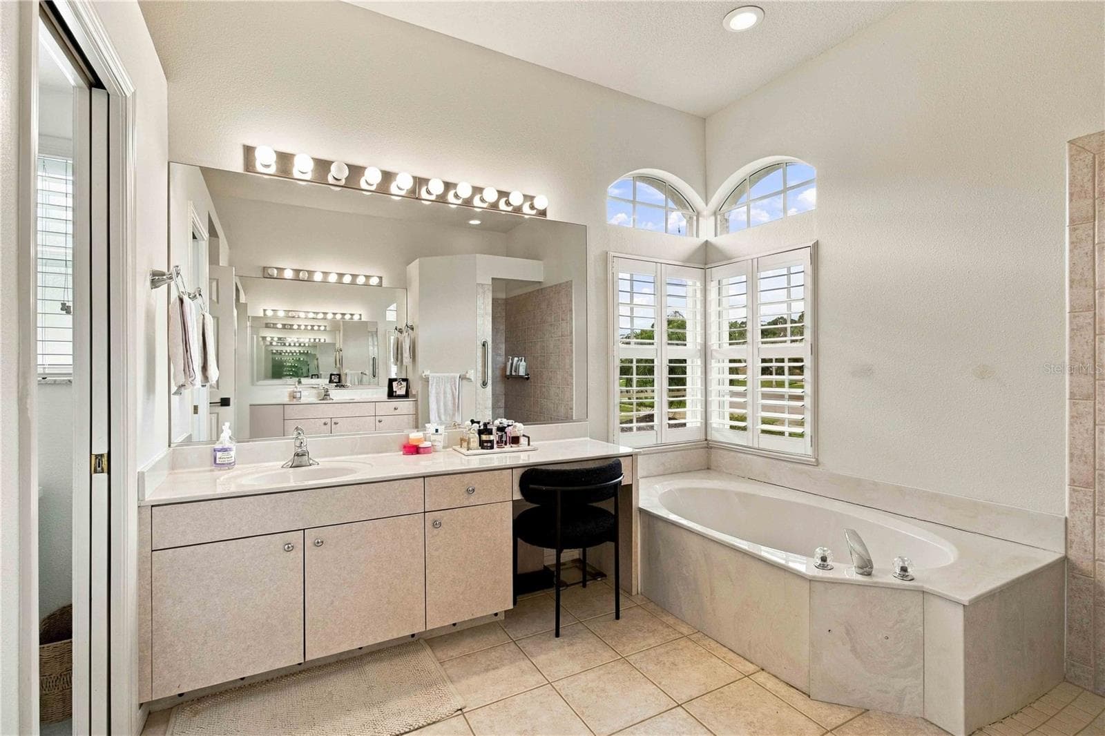 Single Family Residence at 5556 SABAL TRACE DR, NORTH PORT, photo 17 of 28