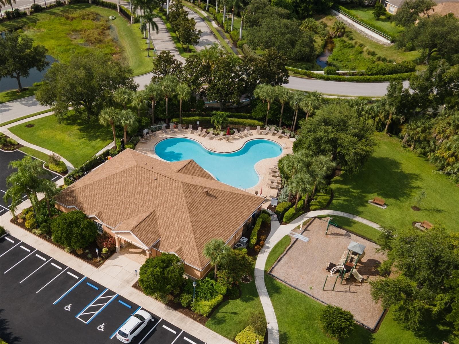 Condominium at 4040 OVERTURE CIR #478, BRADENTON, photo 44 of 48
