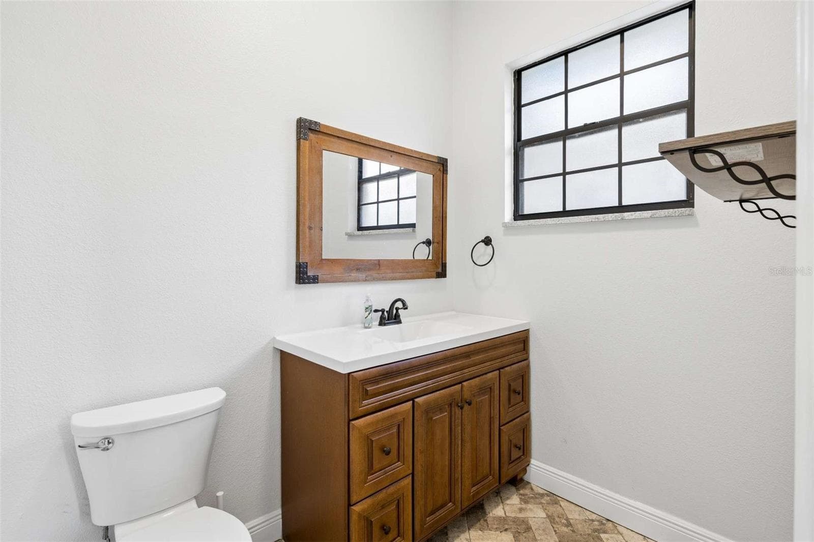 Single Family Residence at 1559 SKYLINE DR, KISSIMMEE, photo 16 of 42