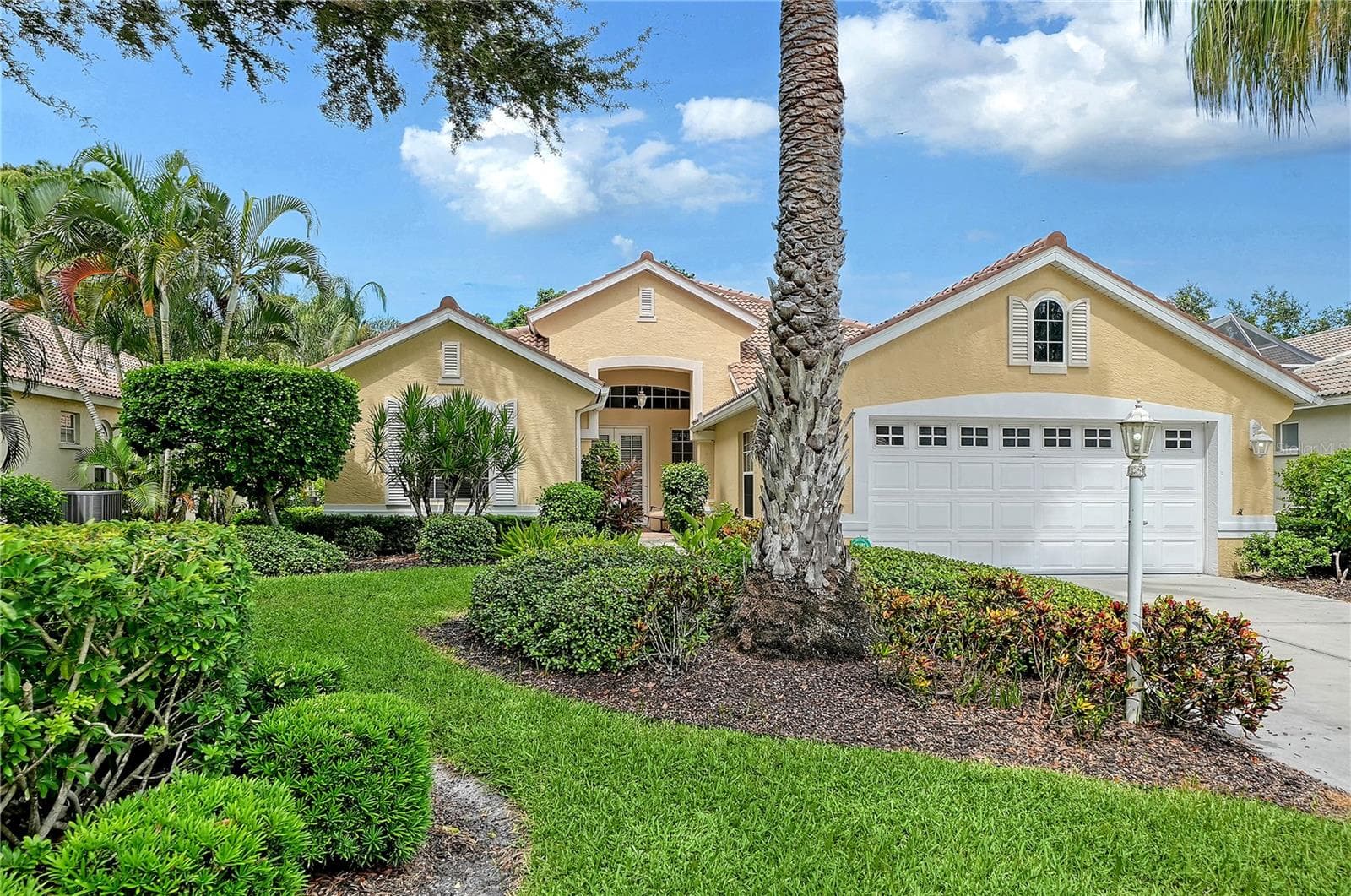 Single Family Residence at 4374 MIRABELLA CIR, BRADENTON, photo 7 of 71