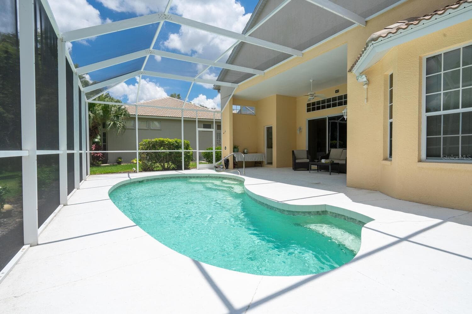 Single Family Residence at 4374 MIRABELLA CIR, BRADENTON, photo 37 of 71
