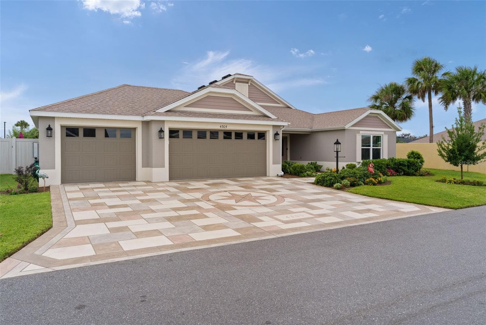 Single Family Residence at 4305 TIEDEMANN LOOP, THE VILLAGES, photo 4 of 59