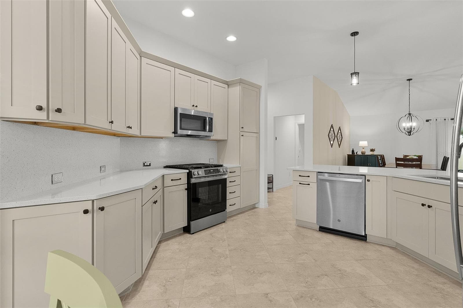 Single Family Residence at 4305 TIEDEMANN LOOP, THE VILLAGES, photo 17 of 59