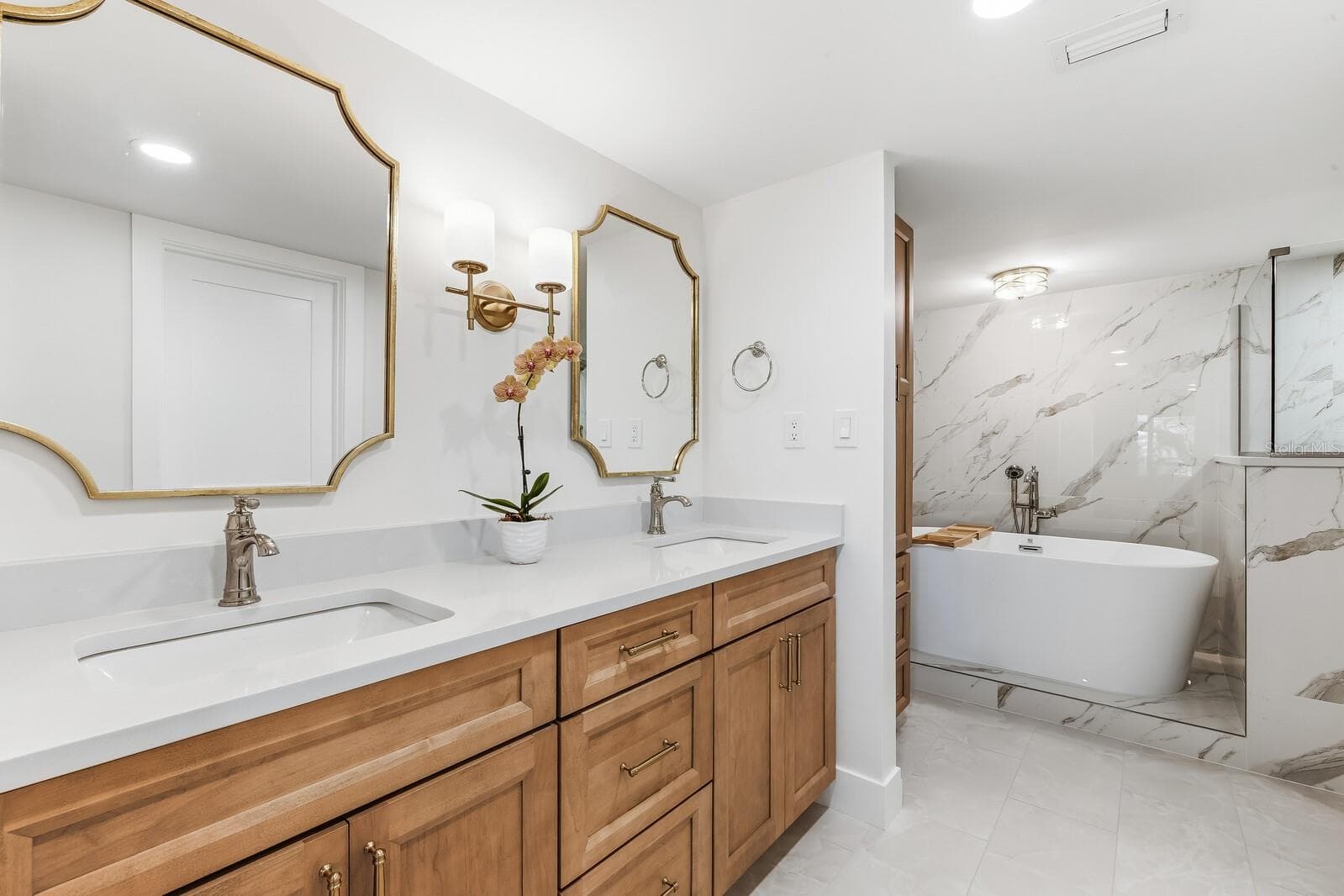 Primary Bathroom - 11000 PLACIDA RD #1073, PLACIDA