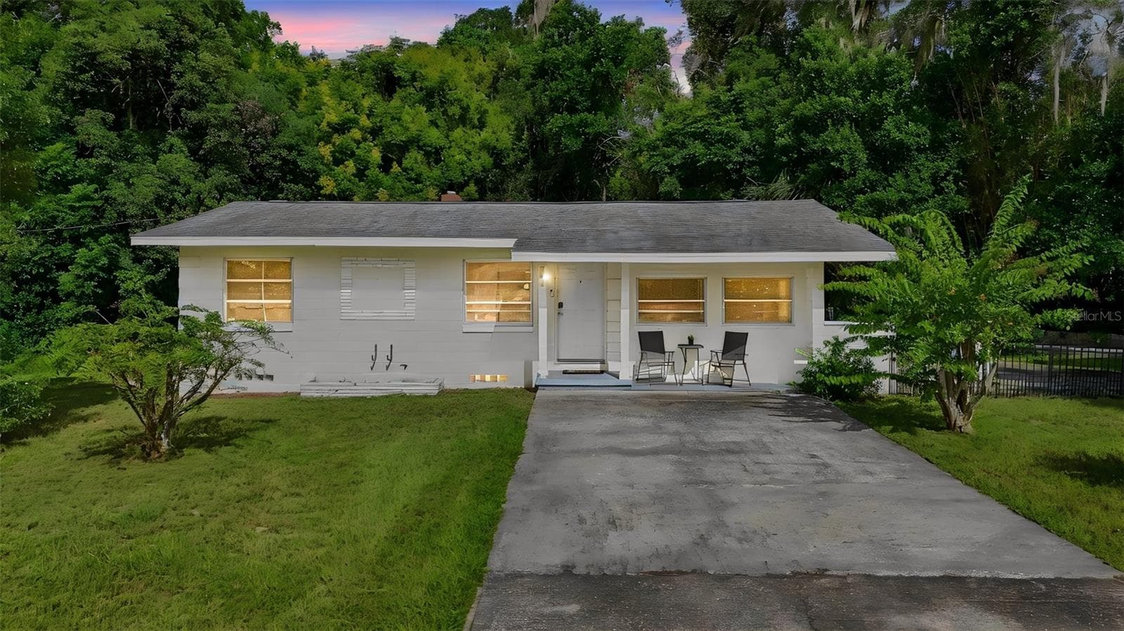Virtually enhanced - 701 SPRINGBANK AVE, ORANGE CITY