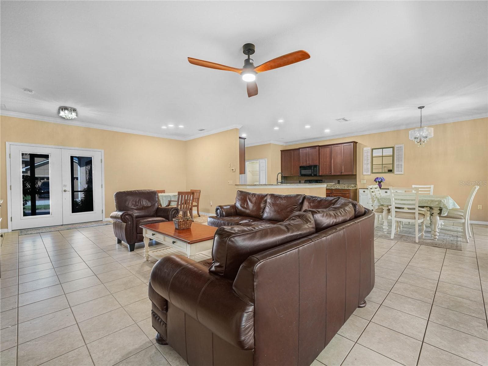 Single Family Residence at 4028 PHOENICIAN WAY, WINTER HAVEN, photo 7 of 67