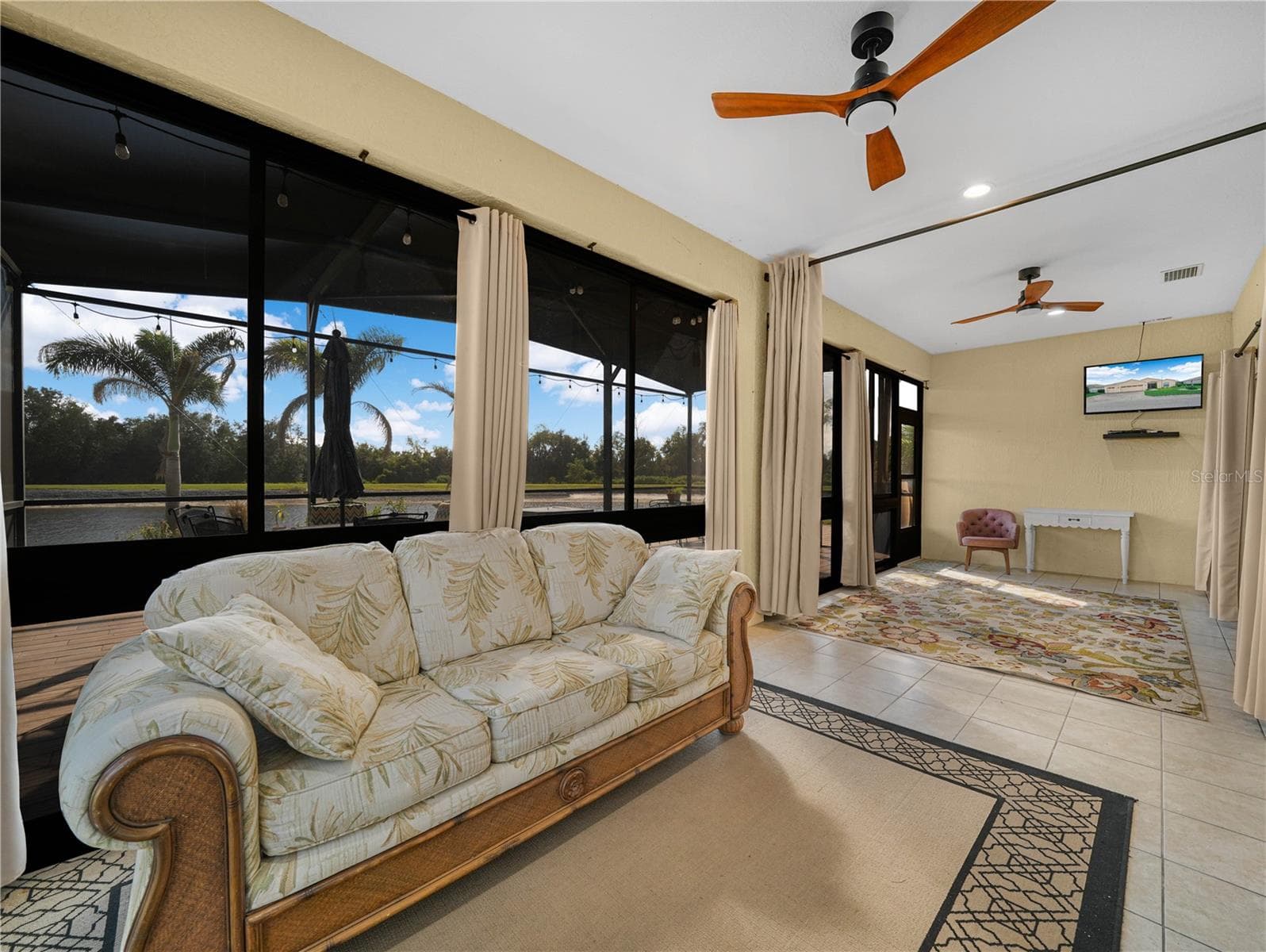 Single Family Residence at 4028 PHOENICIAN WAY, WINTER HAVEN, photo 18 of 67