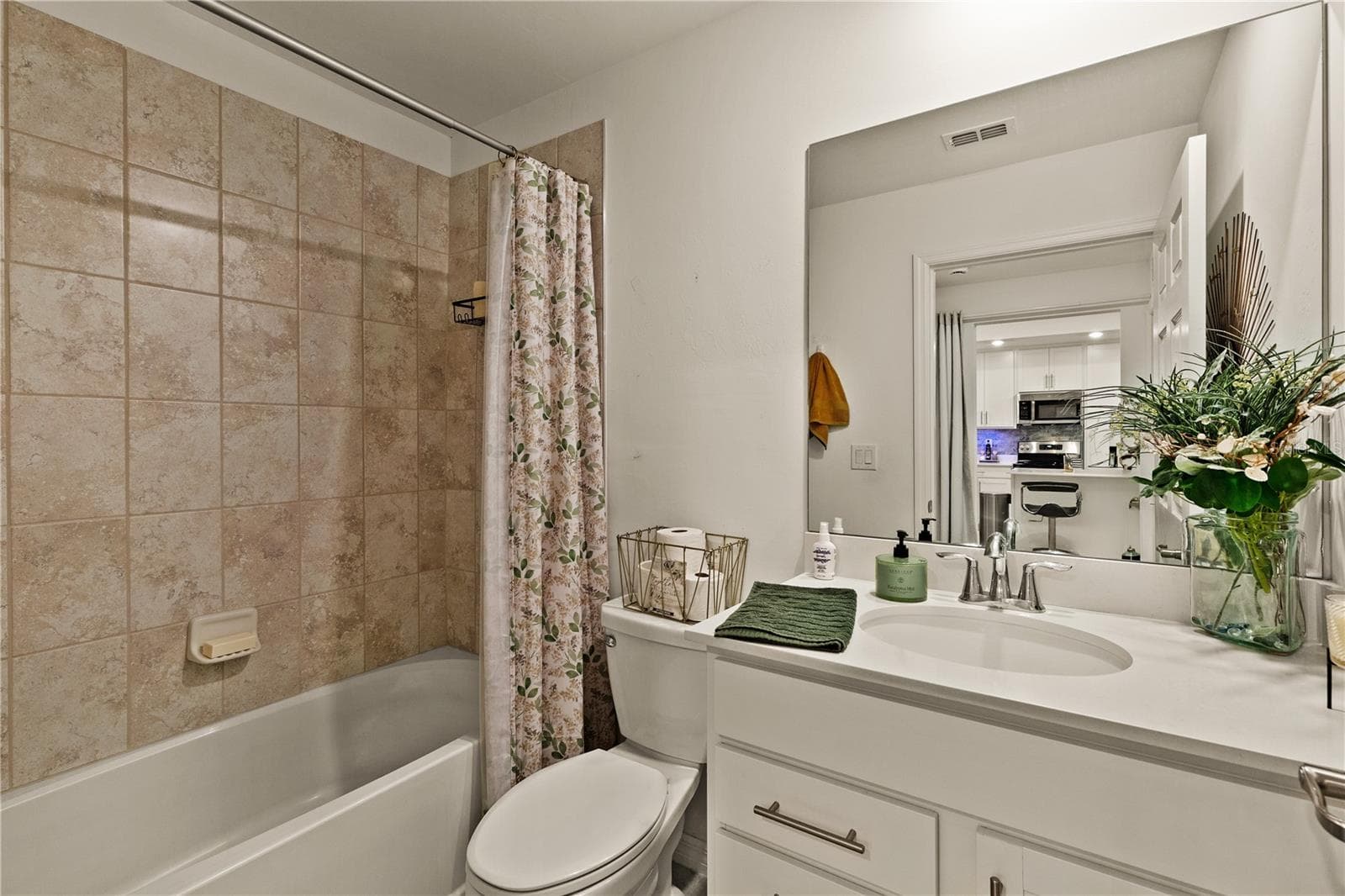 Condominium at 15950 GRASSLAND LN #2617, PUNTA GORDA, photo 38 of 61