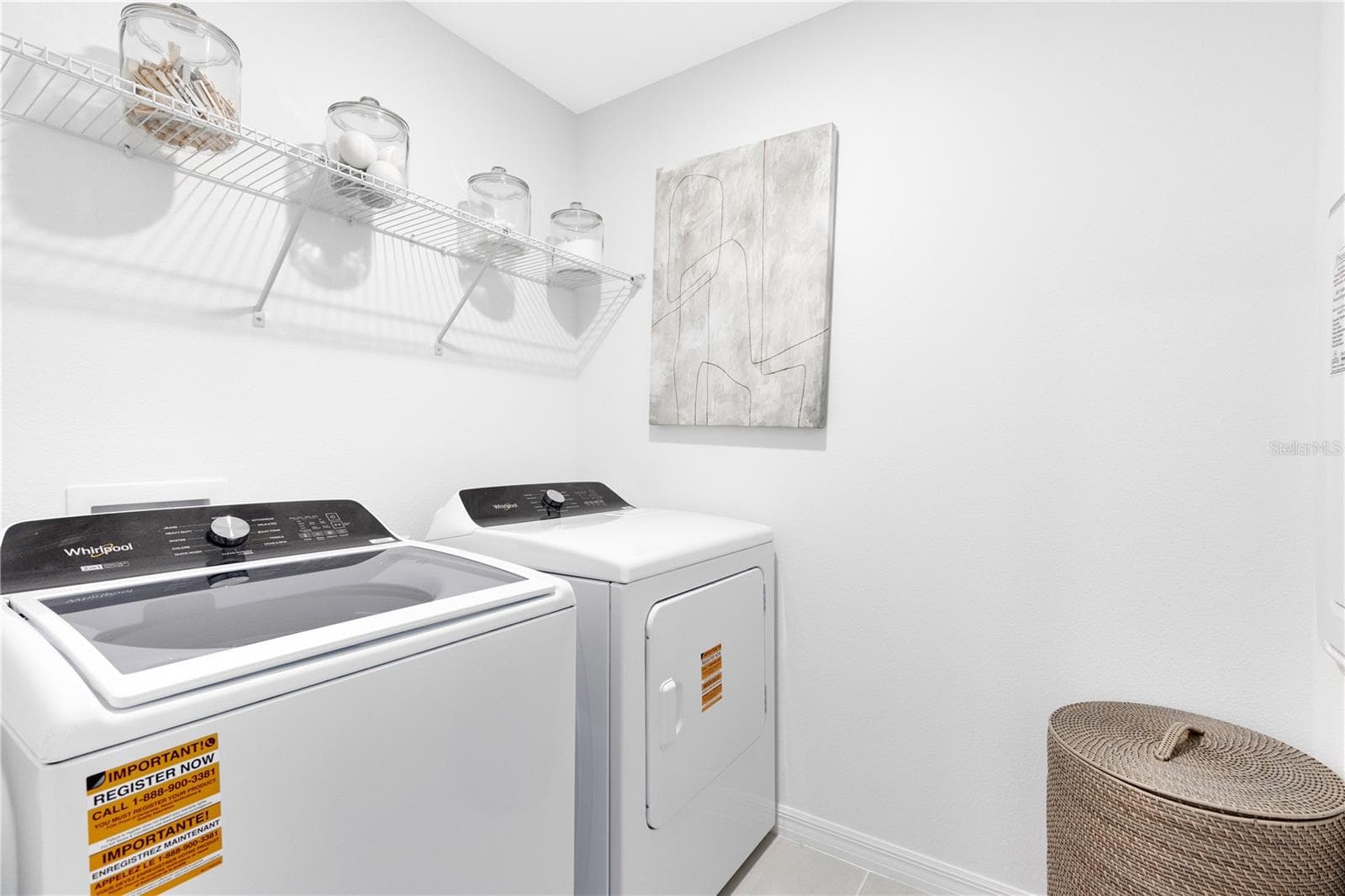 Model Home Design Only. Pictures and furnishings are for illustrative purposes only. Elevations, colors and options may vary. Furniture is for model home staging only. - 7876 EMERALD PALM STREET, ORLANDO