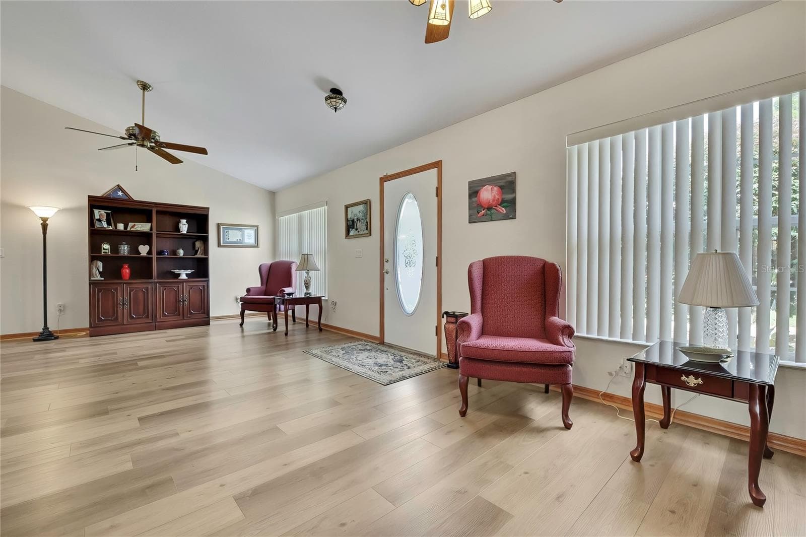 Entrance:Living Room and Dining Room - 4583 GONDOLIER RD, SPRING HILL