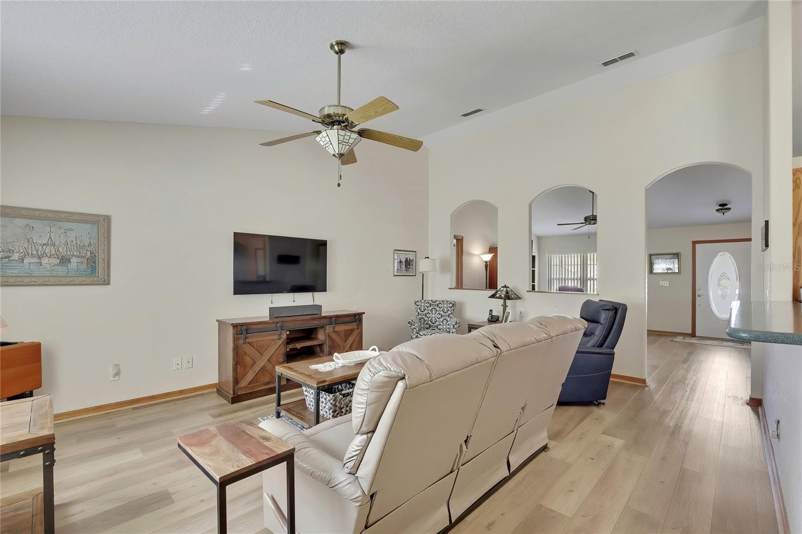 Great Room - 4583 GONDOLIER RD, SPRING HILL