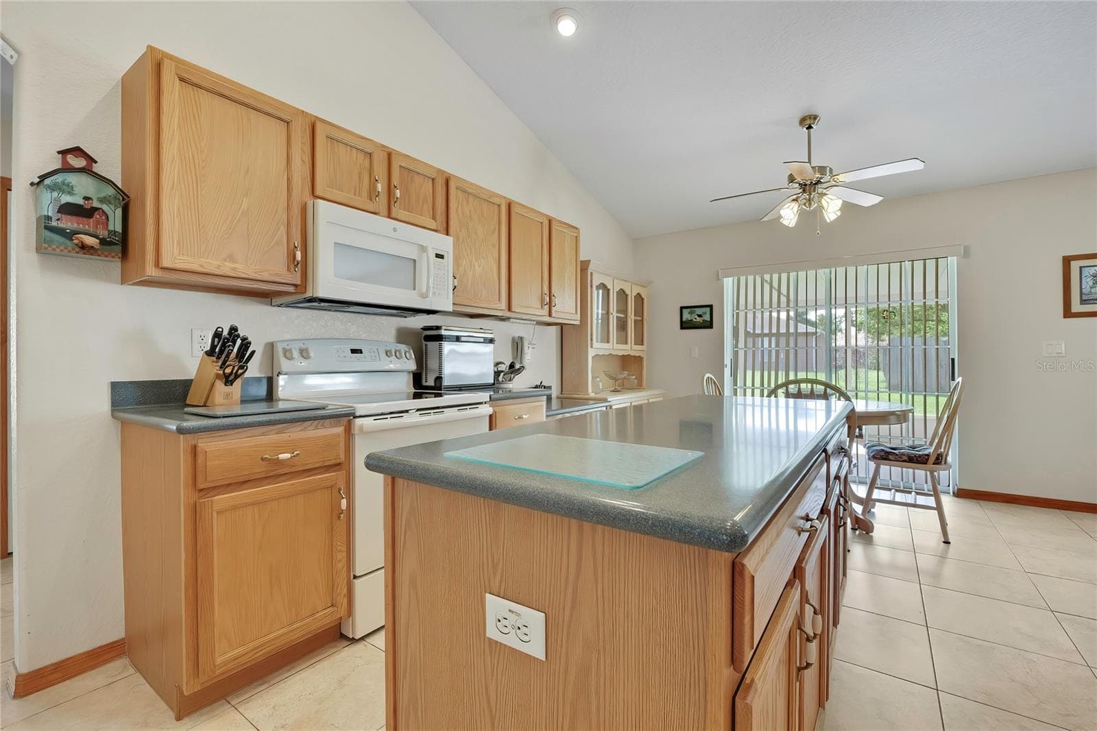 Single Family Residence at 4583 GONDOLIER RD, SPRING HILL, photo 18 of 53